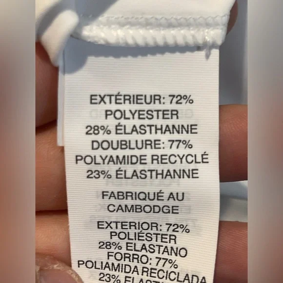 Vuori White Tennis Dress w/ Built-In Shorts Size Medium - Picture 7 of 9